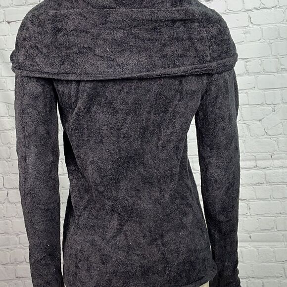 Athleta Cocoon Cozy Cowl Neck 3 Way Sweater size small - Picture 7 of 7